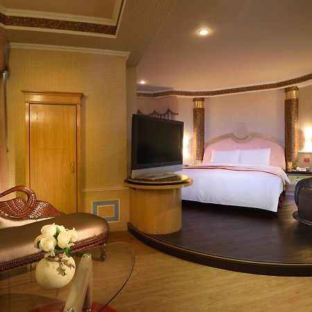 Natoli Motel Đài Nam Ngoại thất bức ảnh